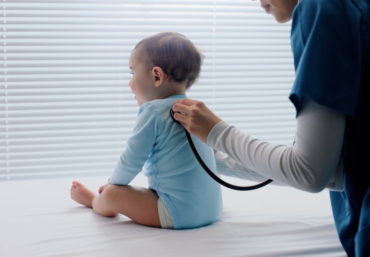 
                Comment reconnaître et soigner la rougeole chez le bébé ? 
                            